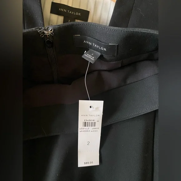 Ann Taylor NWT SKIRT SUIT SET - Sleek Black Blazer & Skirt - Picture 10 of 10